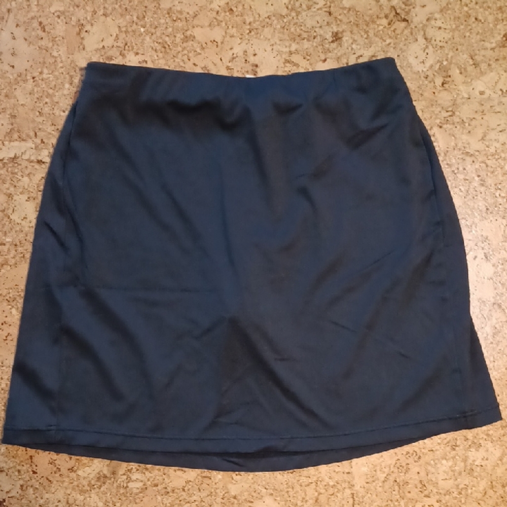 Self Expressions Black Shaper Skort Size L